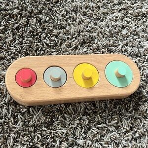 Panda 🐼 crate activity